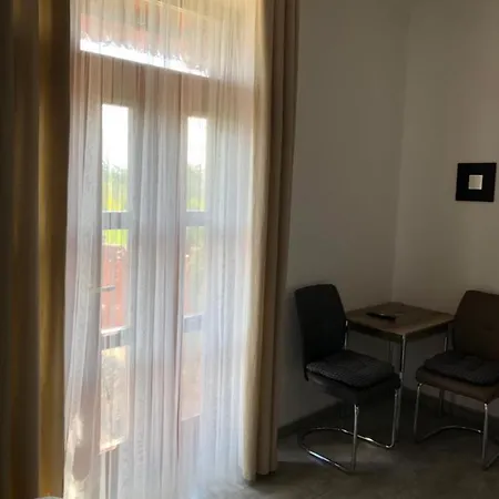Lipa בית הארחה 3*