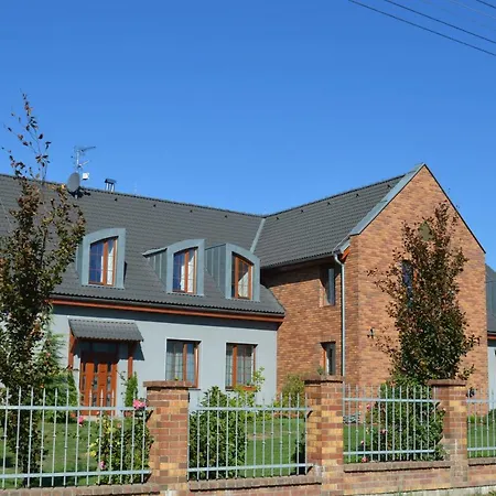 בית הארחה Lipa Nový Bor