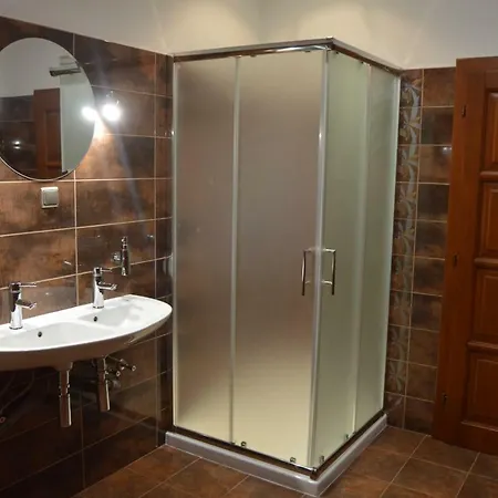 Pensjonat Lipa 3*