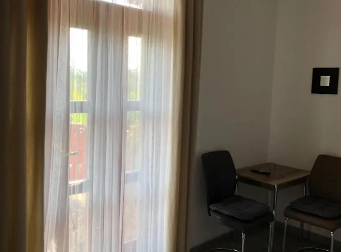Lipa Konukevi 3*