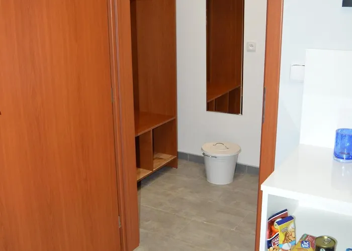 Lipa בית הארחה