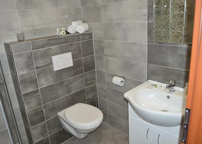 Lipa Pensjonat 3*